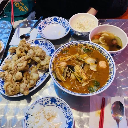 Honghong Songridangil Branch