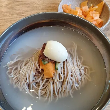 Godeok Myeonok