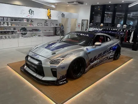 LIBERTY WALK 北海道 / 札幌