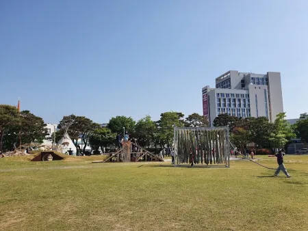 Nosong Plaza
