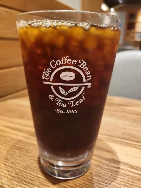 The Coffee Bean & Tea Leaf