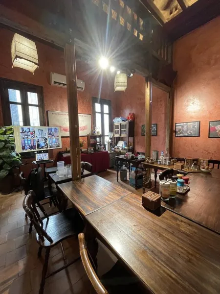 The Hanoi Cafe