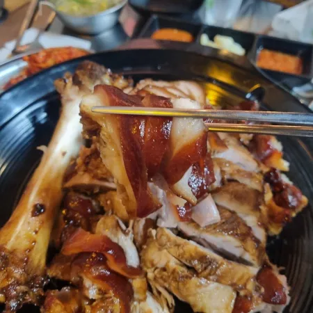 Dwaejigaen Food