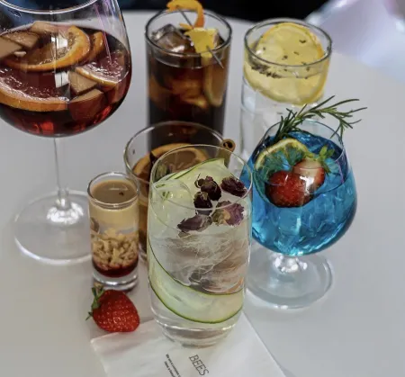 Bis Lounge