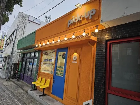 Pick Up Cafe