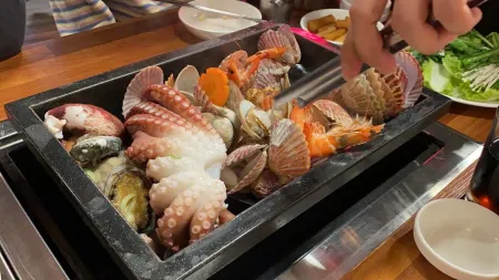 大方蒸蛤蜊海鮮鍋