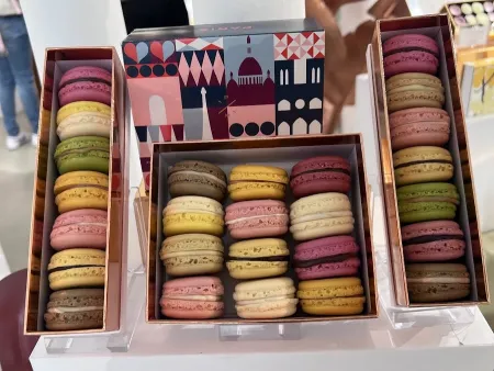 PIERRE MARCOLINI Paris Sainte-Croix