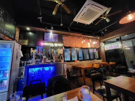 Yeouido Beer House