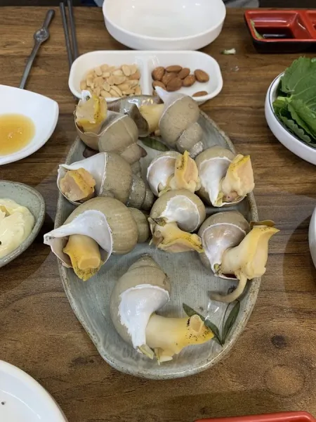 Yorokobi Tonggolbaengi