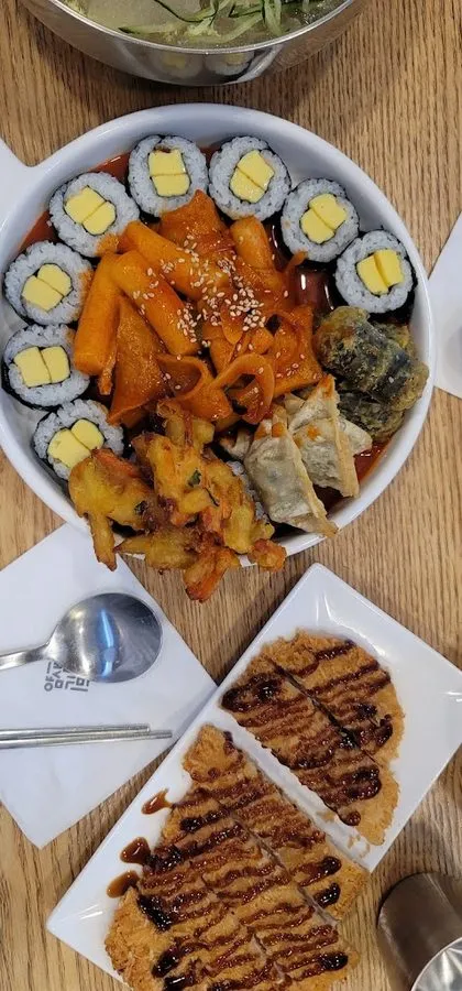 Yamsaem Gimbap Junggye Station Branch