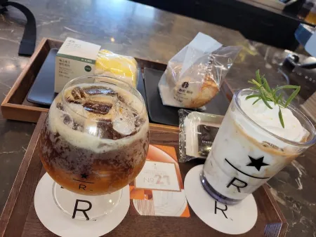 스타벅스 합정메세나몰점