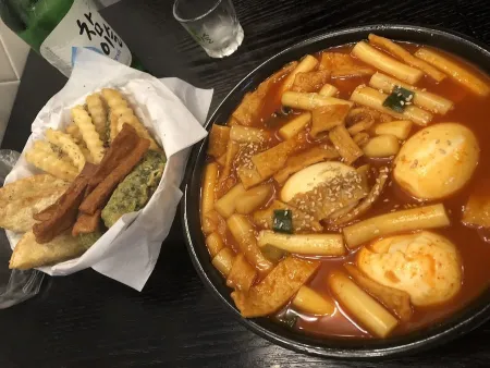 Jungdong Dakbal & Tteokbokki