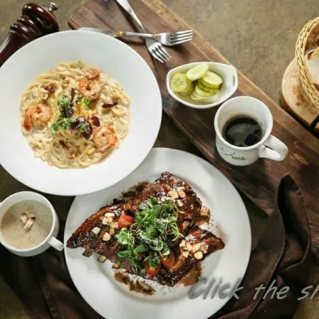 Black Pan Diner
