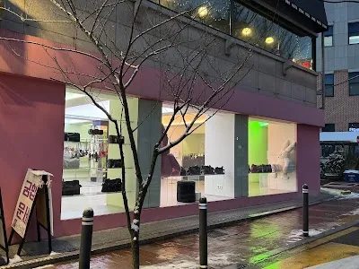 세이모온도 플래그십스토어