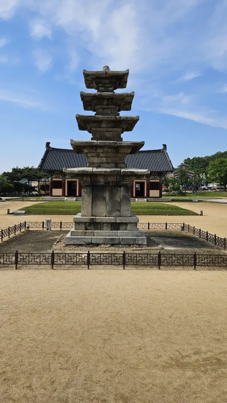 Jeongnim Saji