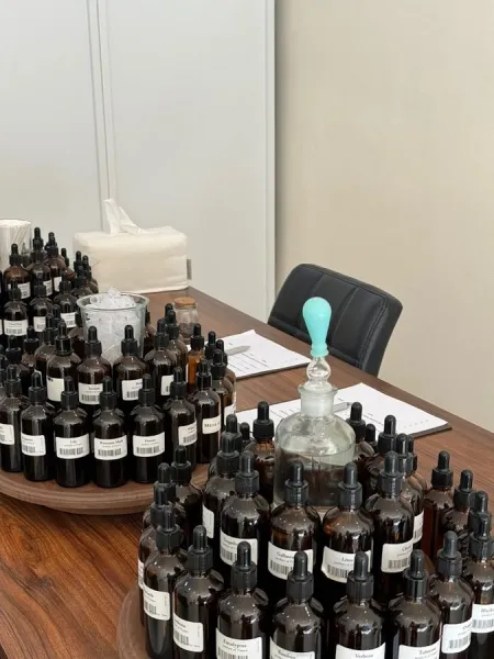 Moicher perfume workshop