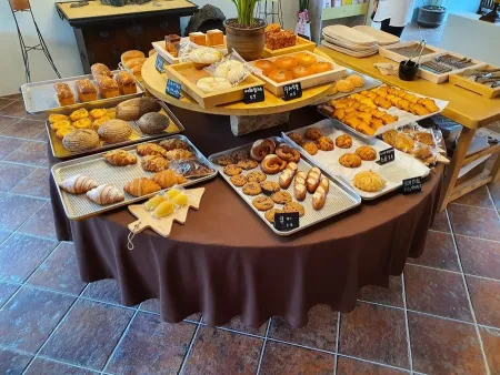 Bukhansan Keun Sup Bakery