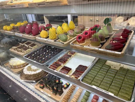 Bluestreet Dessert Cafe