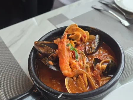 Pasta Amigo Hangang Branch