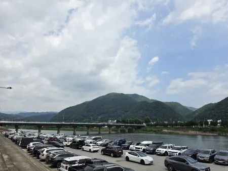 정선5일장 주차장