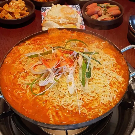 압구정 고기집 옹기집 본점