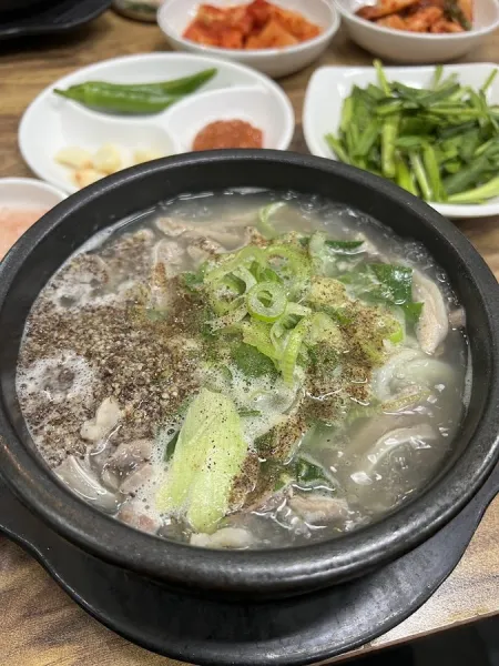 Hongi Sundae Guk