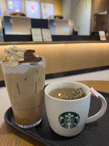 Starbucks E-mart