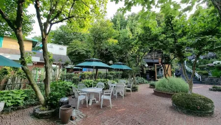 草家院