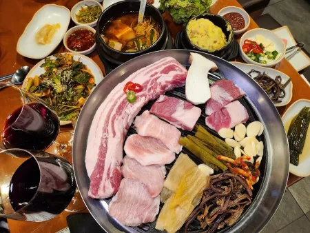 Yongcheon Hwaro