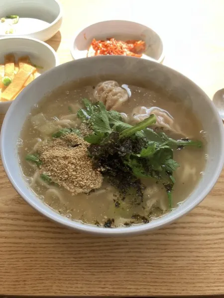 Hyeonwoo Son Kalguksu