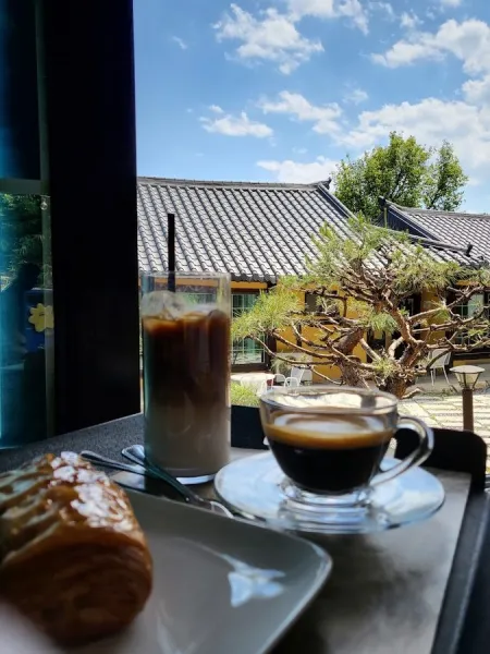 Cafe Hwadam