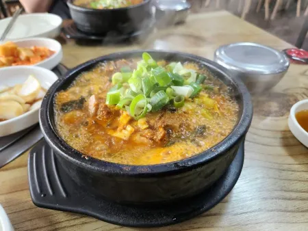 Manboki Gamjatang