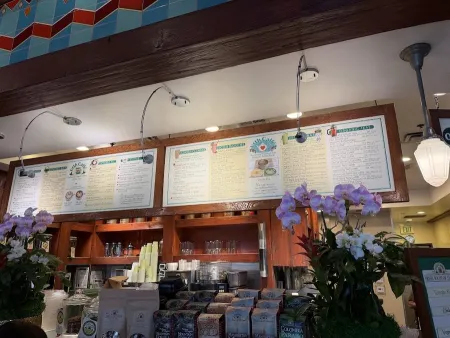 Urth Caffe