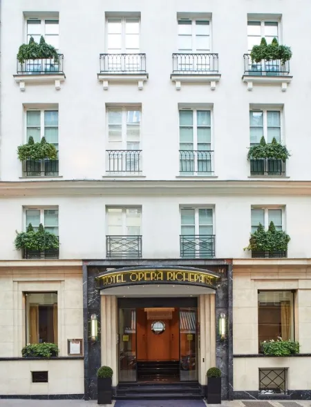 Castille Paris