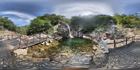 Biryong Falls