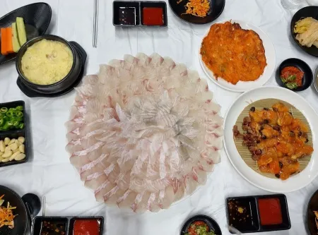 Suam Hoe Susan Market Hanbyeol Chojang