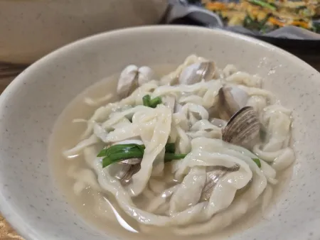 Myeongrang Kalguksu