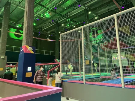 バウンススーパーパーク ロッテプレミアムアウトレット義王センター