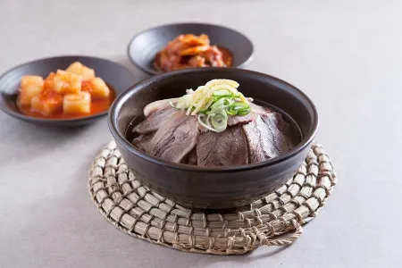 Geumseonggwan Naju Gomtang