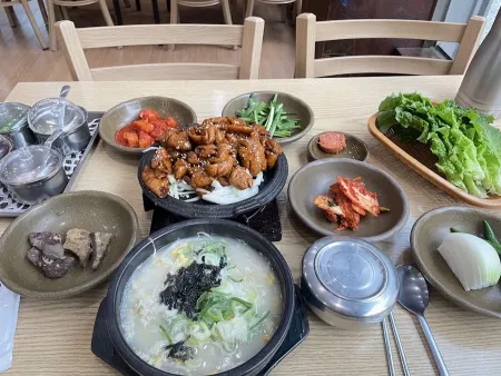 Jo Bongsoon Sangmu Gukbap Byeolgwan