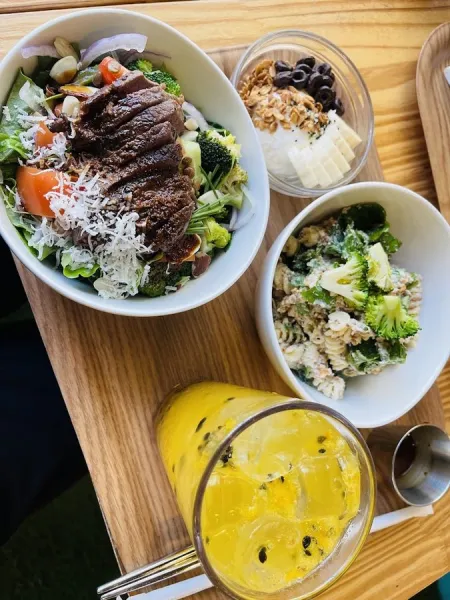 Enjoy the Juice Salad