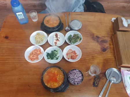 초가집순두부