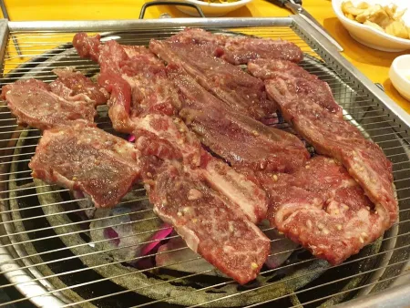 Busan Matjip Gram Gram Yongho-dong