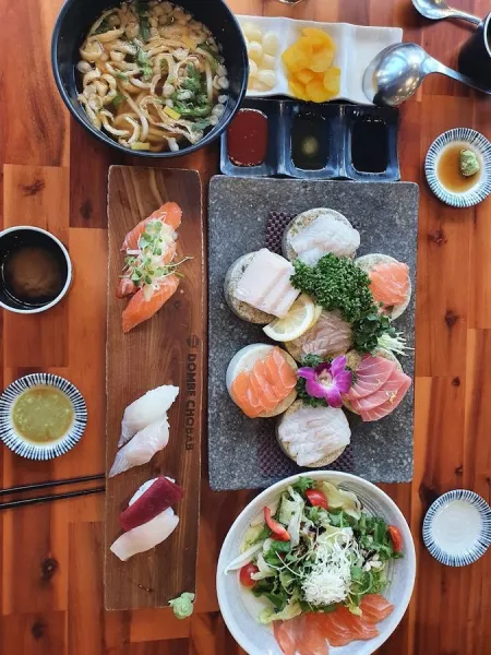 Dombe Sushi Ajoong Branch