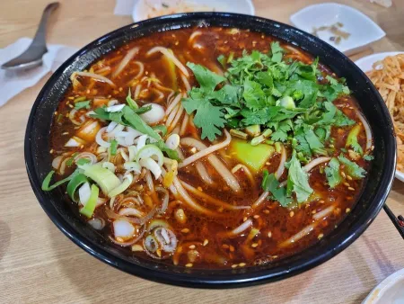 Lanzhou Yukmyeon