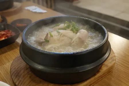 Geumseong Samgyetang