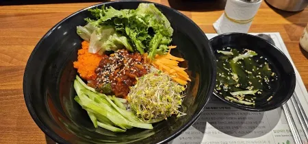 Mannyeon Miyeok