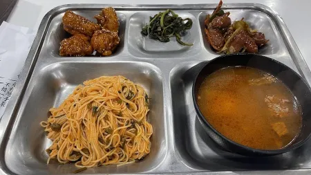 밥찬들