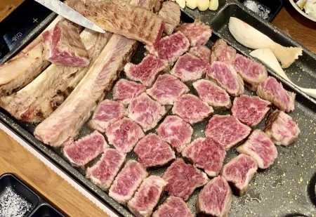 Legendary Ribs Jamsil Seokchon Lake