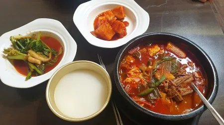 Yetnal Yukgyejang